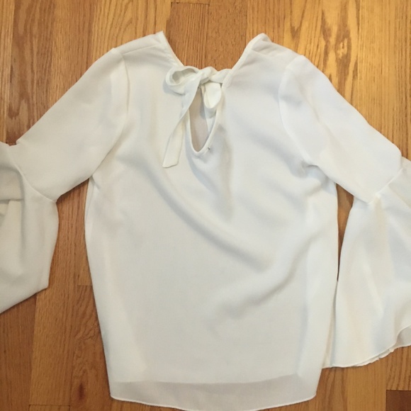 Flowy Shirt - Picture 2 of 2